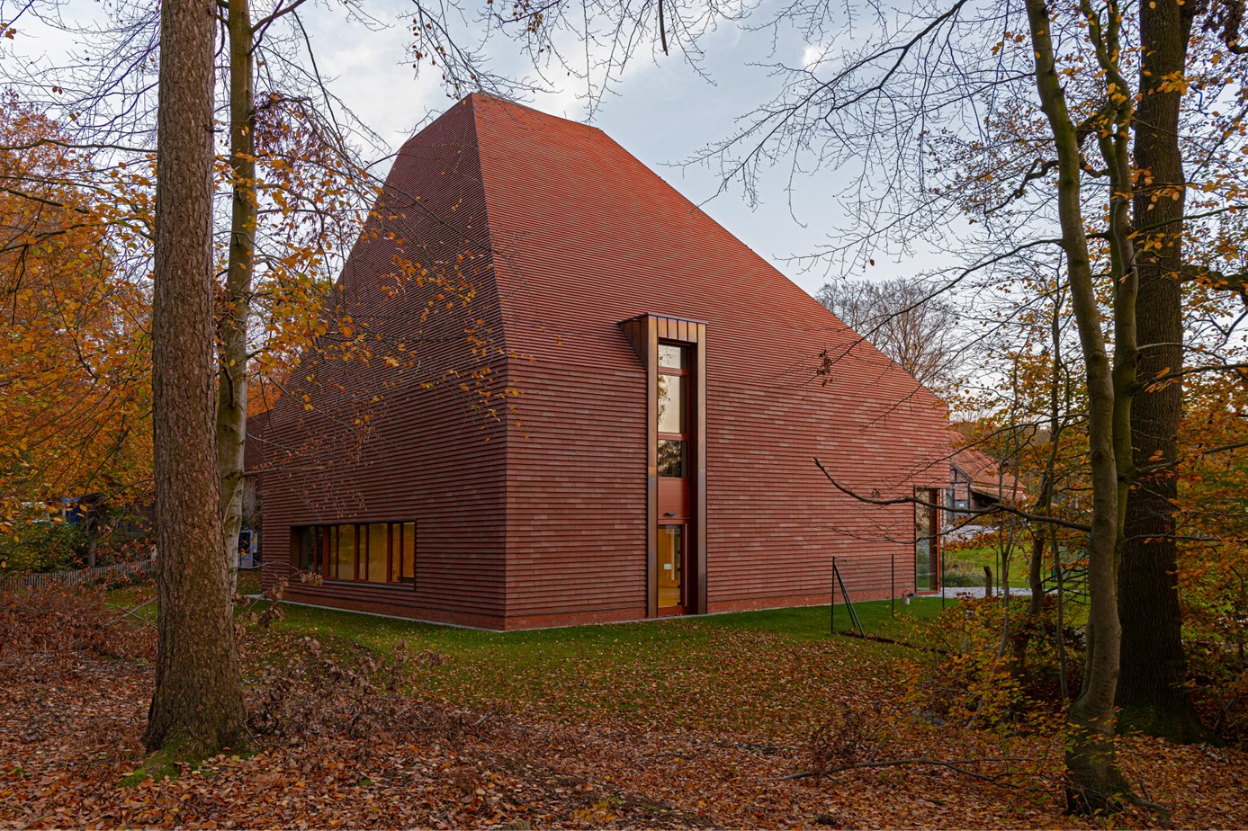 Haus der Jugend, Hamburg-Kirchdorf